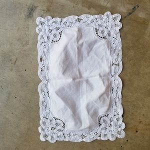 Croquet edge table topper